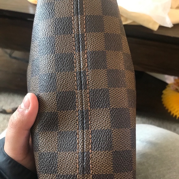 Louis Vuitton Ilovo PM - Picture 3 of 9